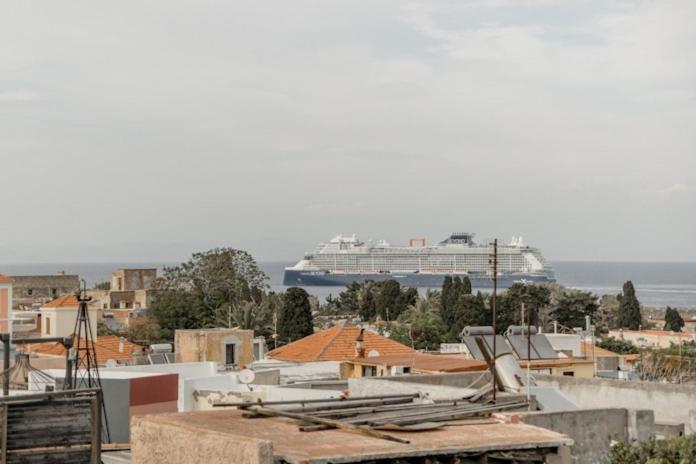 George & Alexandra'S Apartments Rhodes City Exteriör bild